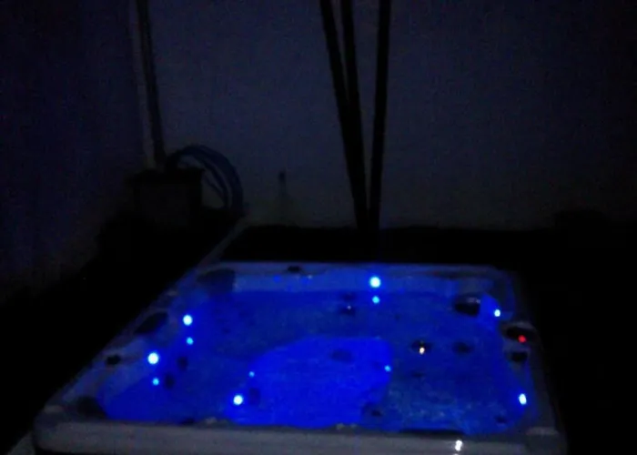 Villa Le Clos D'ondres-spa Sarrant