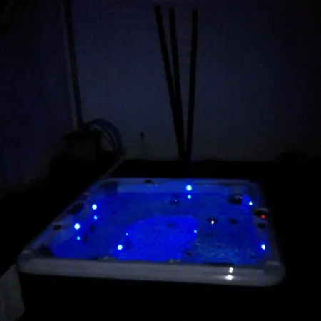 Villa Le Clos D'ondres-spa Sarrant